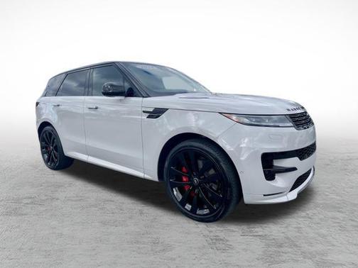 2024 Land Rover Range Rover Sport SE