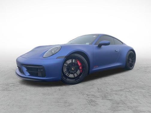 2022 Porsche 911 Carrera 4 GTS