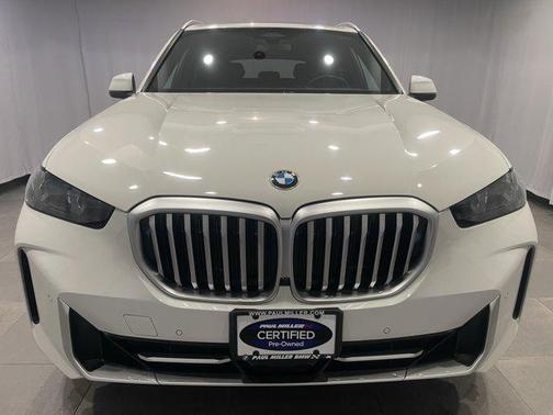 Alpine White 2024 BMW X5 xDrive40i