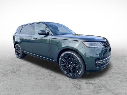 2025 Land Rover Range Rover P400 SE 7 Seat