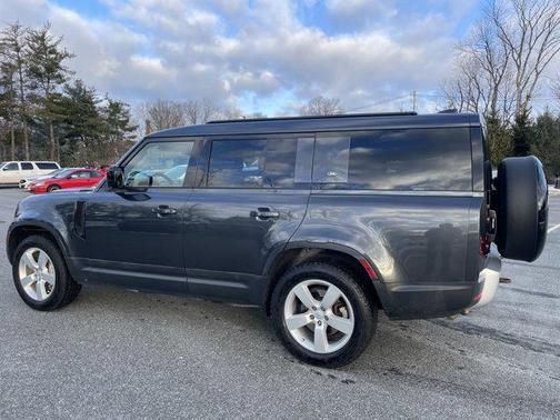 2023 Land Rover Defender 130 First Edition