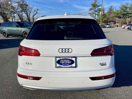 2018 Audi Q5 2.0T Premium Plus