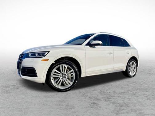 2018 Audi Q5 2.0T Premium Plus
