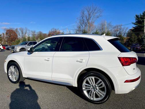 2018 Audi Q5 2.0T Premium Plus