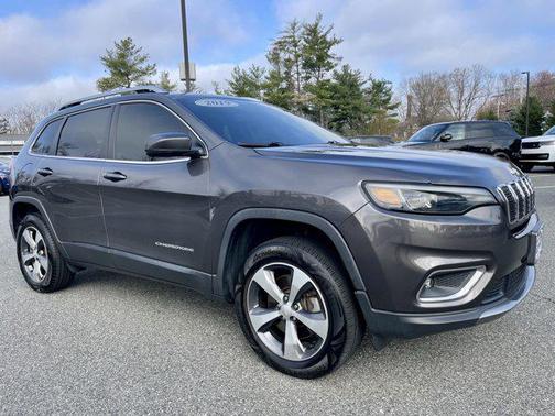 Granite Crystal Metallic Clearcoat 2019 Jeep Cherokee Limited