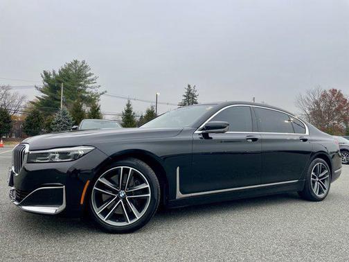 2020 BMW 750 i xDrive