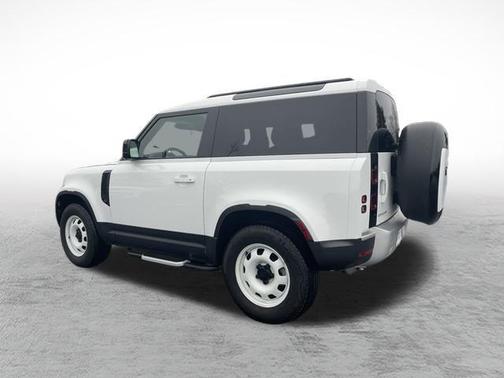 2024 Land Rover Defender 90 P300 S