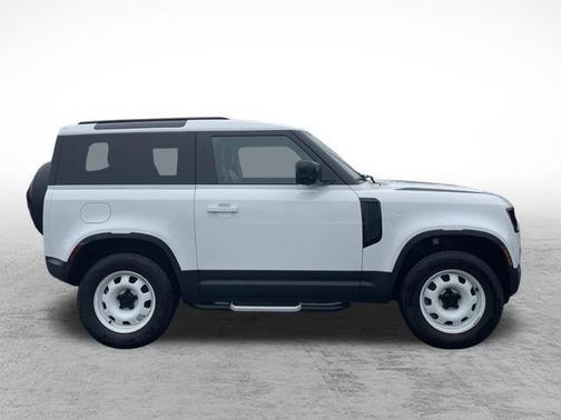 2024 Land Rover Defender 90 P300 S