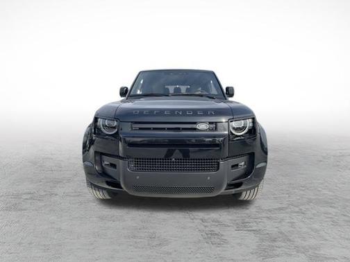 2026 Land Rover Defender X-Dynamic SE