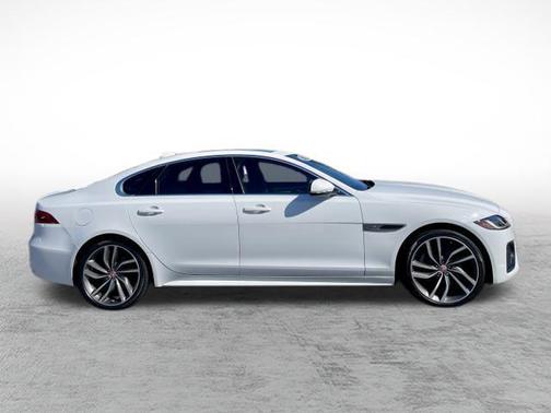 2022 Jaguar XF R-Dynamic SE P300 AWD Automatic