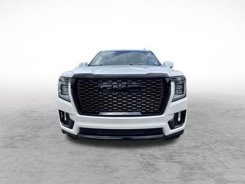 White Frost Tricoat 2024 GMC Yukon Denali