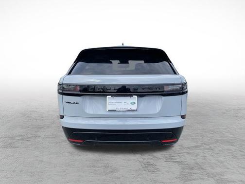 2026 Land Rover Range Rover Velar P250 SE R-Dynamic