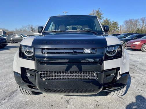 2026 Land Rover Defender P400 X