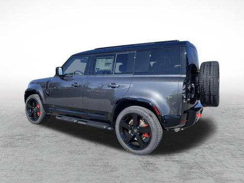 2025 Land Rover Defender 110 P400 X
