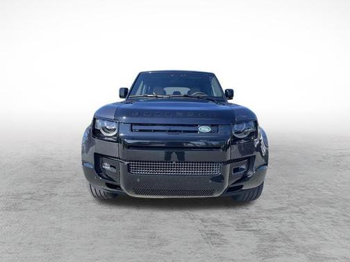 2025 Land Rover Defender 110 P400 X