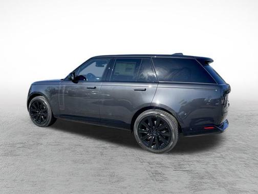 2026 Land Rover Range Rover P400 SE