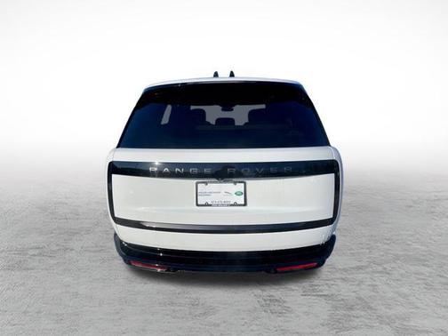 2026 Land Rover Range Rover P400 SE