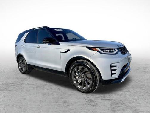 2024 Land Rover Discovery P300 Dynamic SE