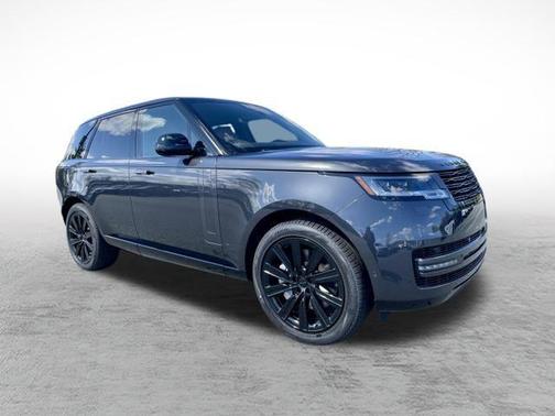 Carpathian Grey 2026 Land Rover Range Rover P550e SE