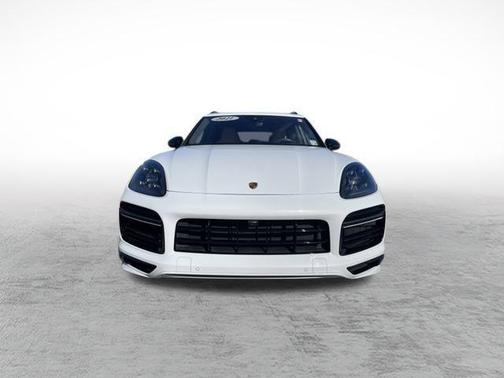 2021 Porsche Cayenne Turbo