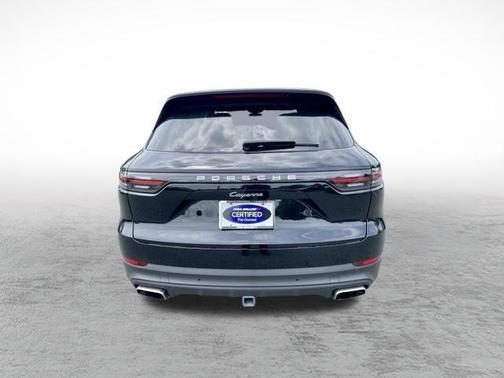 2023 Porsche Cayenne Base