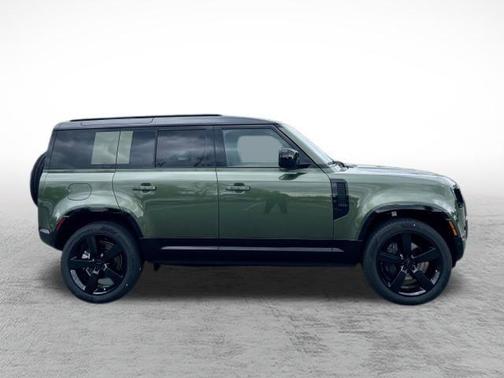 Woolstone Green 2026 Land Rover Defender P400 X-Dynamic SE