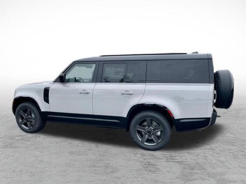 Borasco Grey 2026 Land Rover Defender P400 X-Dynamic SE