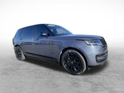 2025 Land Rover Range Rover P400 SE 7 Seat