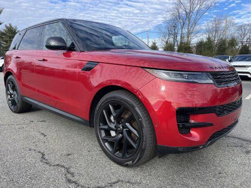 2025 Land Rover Range Rover Sport SE