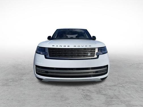 2025 Land Rover Range Rover P550e SE