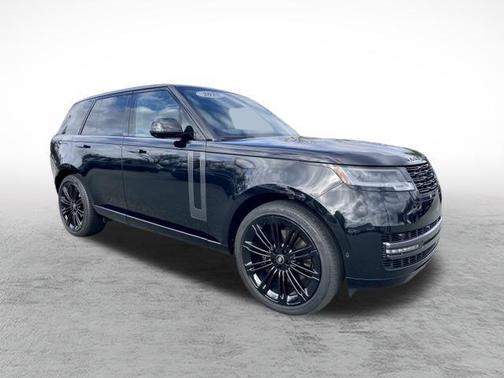 2025 Land Rover Range Rover P400 SE