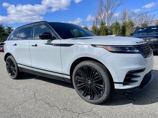 2026 Land Rover Range Rover Velar P400 Dynamic SE