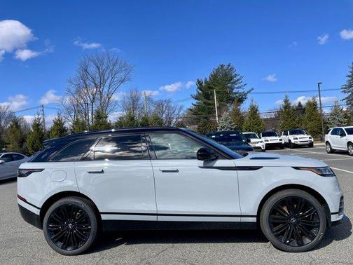 2026 Land Rover Range Rover Velar P400 Dynamic SE