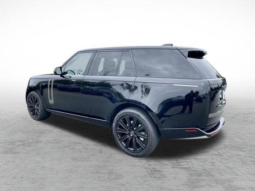 2023 Land Rover Range Rover P400 SE