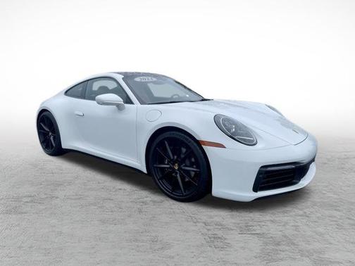 2024 Porsche 911 Carrera 4