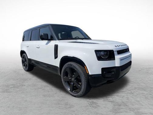 2025 Land Rover Defender X-Dynamic SE
