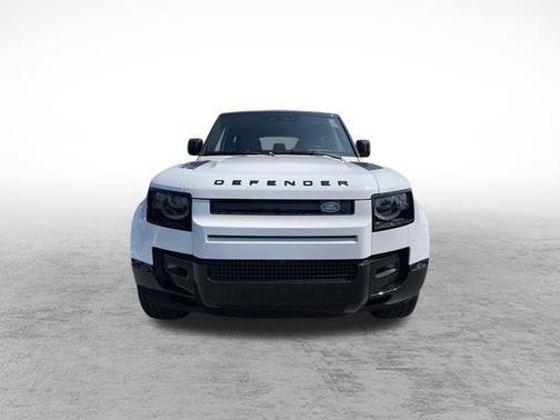 2025 Land Rover Defender X-Dynamic SE