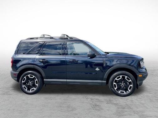 Alto Blue Metallic Tinted Clearcoat 2022 Ford Bronco Sport Outer Banks