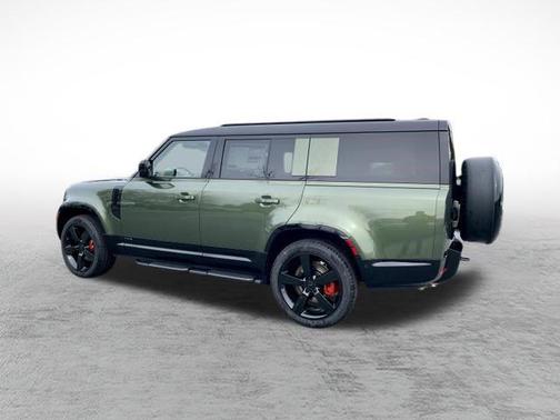 2026 Land Rover Defender P400 X