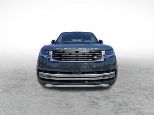 2025 Land Rover Range Rover P530 SE 7 Seat
