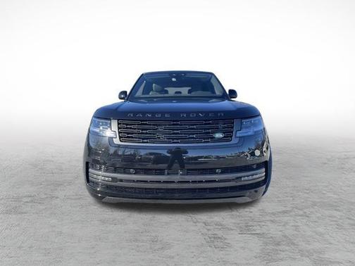 2026 Land Rover Range Rover P400 SE 7 Seat