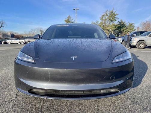 2025 Tesla Model 3 Long Range