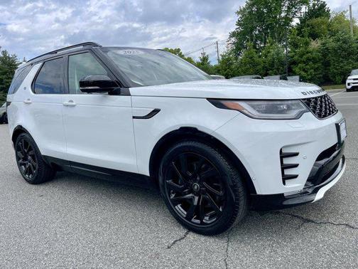 Fuji White 2025 Land Rover Discovery P360 Dynamic SE
