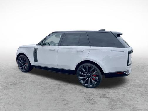 Borasco Grey Metallic 2026 Land Rover Range Rover P615 SV