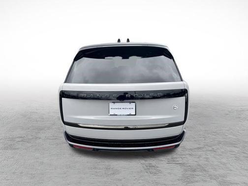 Borasco Grey Metallic 2026 Land Rover Range Rover P615 SV