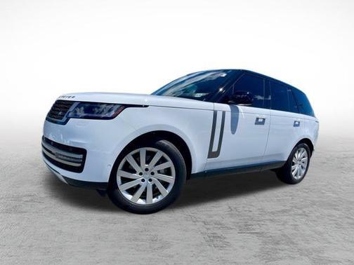 Fuji White 2025 Land Rover Range Rover P400 SE