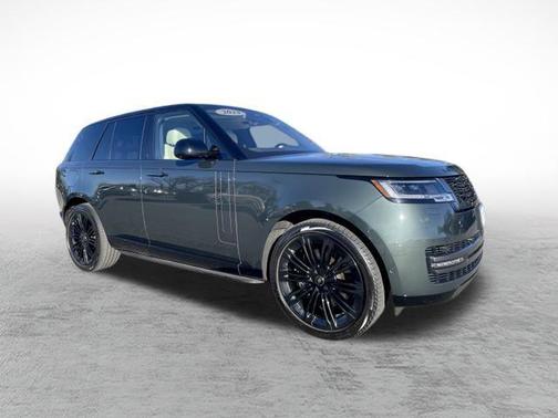 2023 Land Rover Range Rover P530 SE