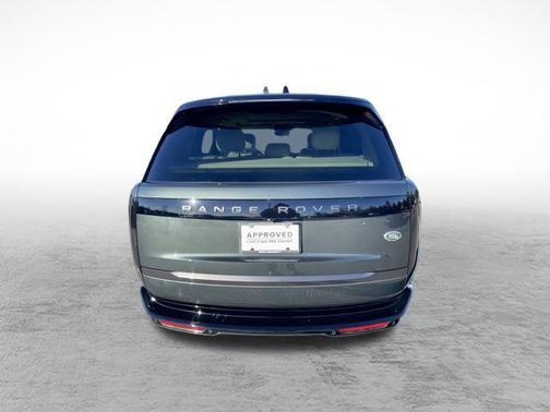 2023 Land Rover Range Rover P530 SE