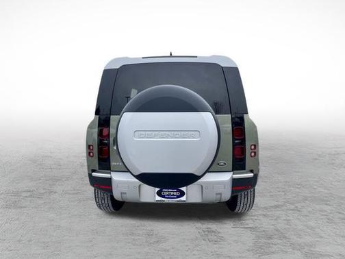 2022 Land Rover Defender 110 S
