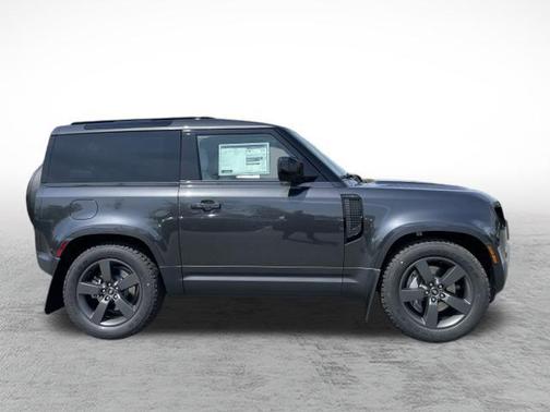 2025 Land Rover Defender 90 P300 S